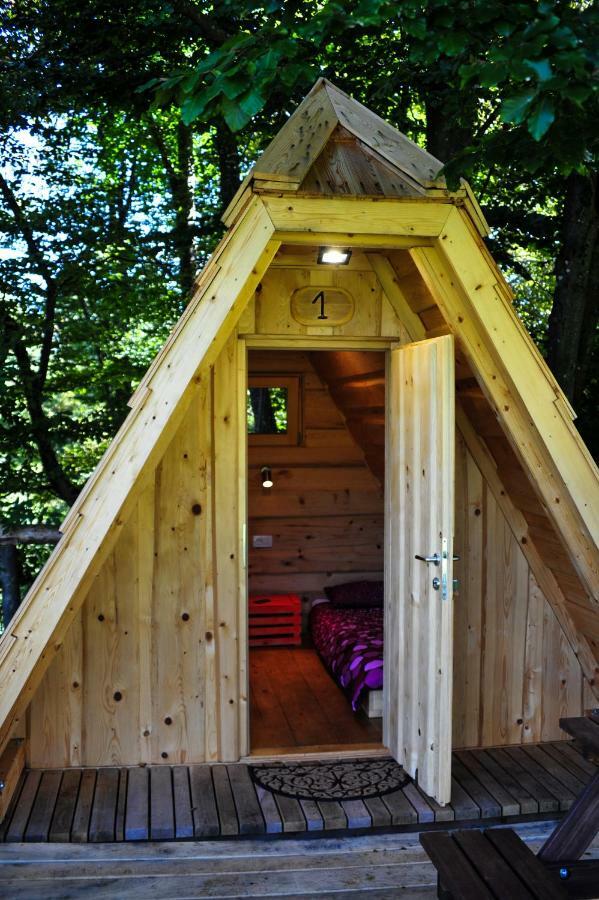 Glamping Village - Speleo Camp 로가텍 외부 사진